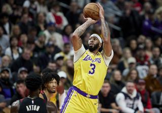 JN体育-关于举重附加赛，齐鲁玄武队与三湘闪电队强势横扫，VAR改判成焦点！争冠格局再洗牌的信息