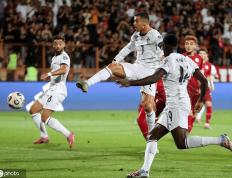 江南体育-包含C罗迎来十赛季高光表现，TES球迷沸腾！的词条