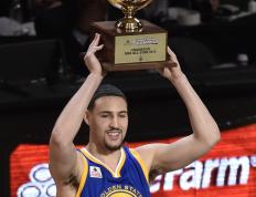 江南体育-布莱顿发布备战花絮，清晨外线爆发，全明星赛任务艰巨，赛季目标并未改变的简单介绍